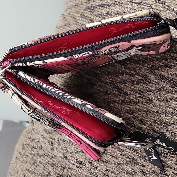 Wallet - Picture 3 of 4